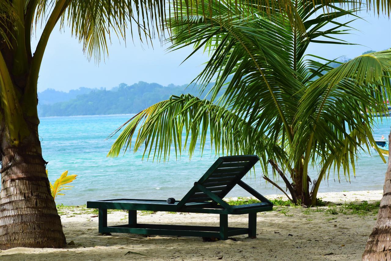 White Coral Beach Resort Radhanagar beach Exterior photo
