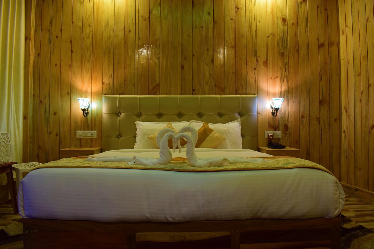 White Coral Beach Resort Radhanagar beach Exterior photo